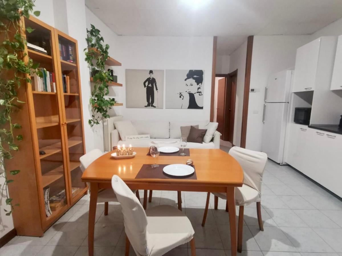 Appartamento Navigli ミラノ エクステリア 写真